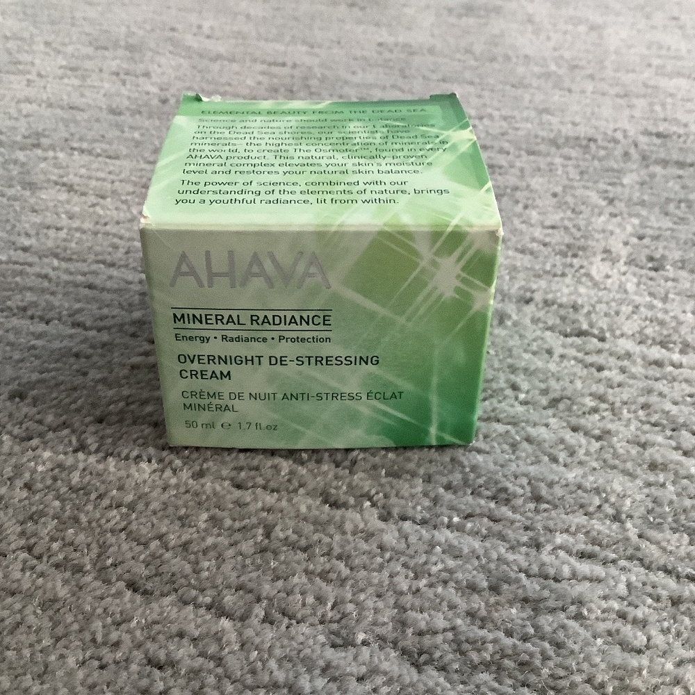 AHAVA mineral radiance